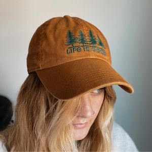 *NWT* Life Is Good Pine Tree Hat